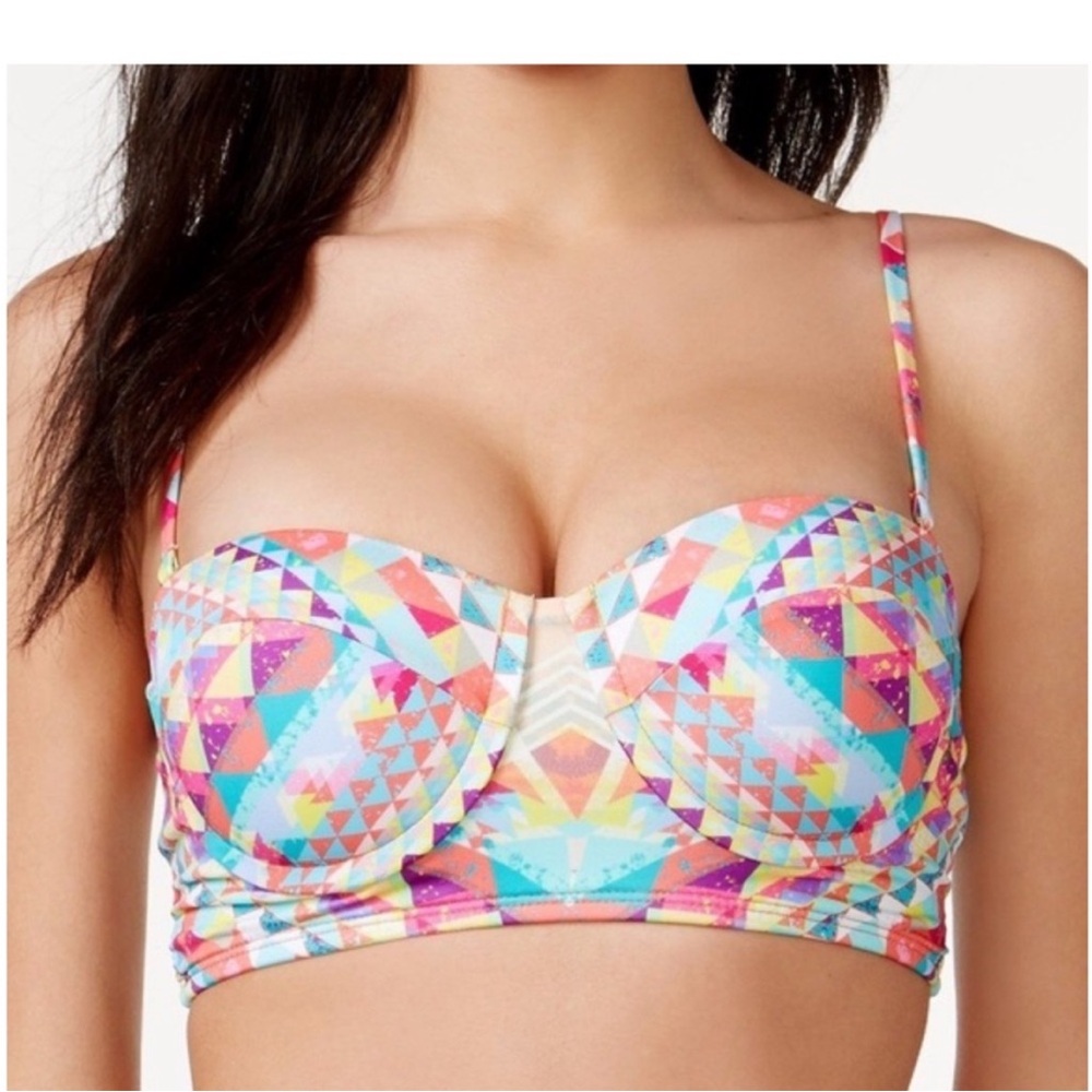 Bar lll geometric print underwire bikini top medium